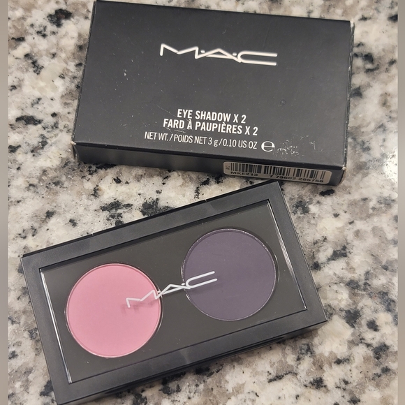 MAC M.A.C Eye Shadow X2 Palette Dynamic Duo 4 Brand New In Box - Picture 1 of 4